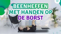 beenheffen met handen op de borst - Ik Ben Fit