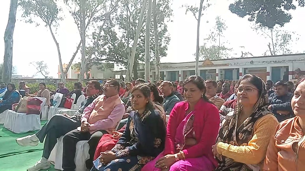 सेवारत शिक्षक प्रशिक्षण निष्ठा का किया गया भव्य उद्घाटन