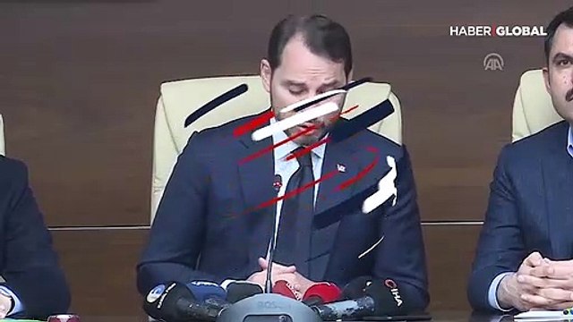 Deprem bölgesindeki esnafa faizsiz 50 bin TL kredi