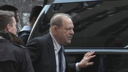 La defensa de Weinstein acusa a una denunciante de manipular al productor