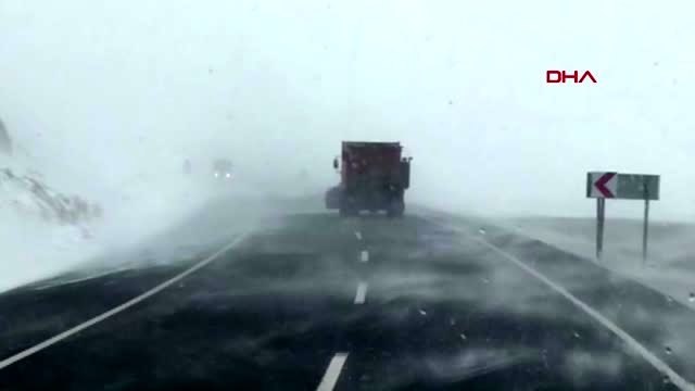 Ağrı-erzinca'nın refahiye ile ağrı'nın hamur ilçesindeki taşımalı egitime kar tatili -3