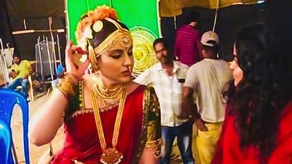 Kangana Ranaut Nails Bharatanatyam Pose In Thalaivi(Tamil)