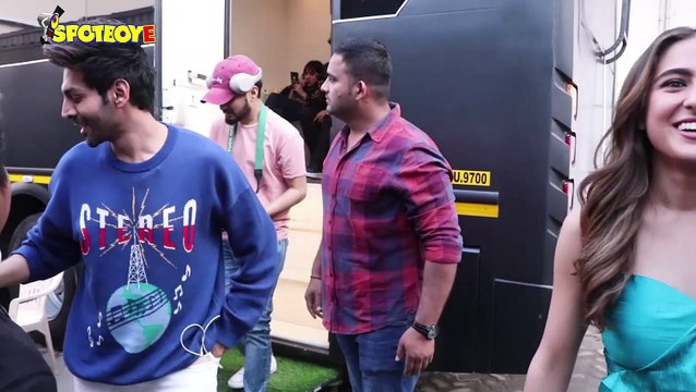 Sara Ali Khan & Kartik Aaryan snapped during promotion of Love Aaj Kal 2