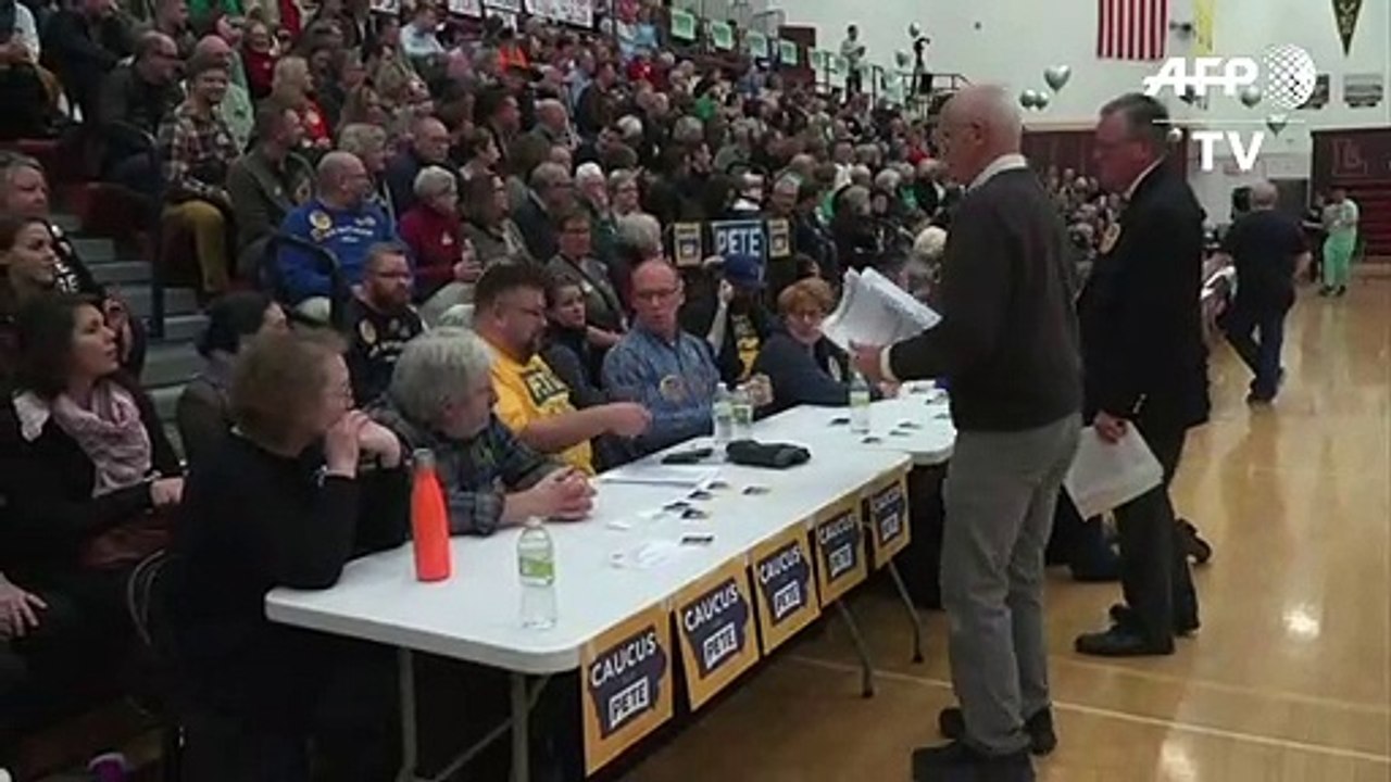 Sanders beansprucht Sieg bei Vorwahl in Iowa für sich