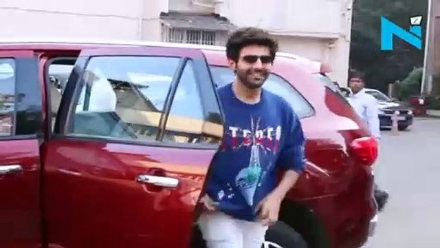 Watch, Sara Ali Khan and Kartik Aaryan twin in blue at 'Love Aaj Kal' promotions