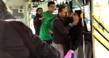 Şoför, üstü kirli diye otobüsten kovduğu çocuk için kendisine tepki gösteren yolcuyu darp etti