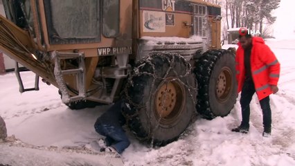 - Bayburt ve Erzincan’da karla mücadele
