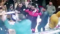 شجار بالسواطير بين شباب سوريين في مطعم بأفجلار إسطنبول