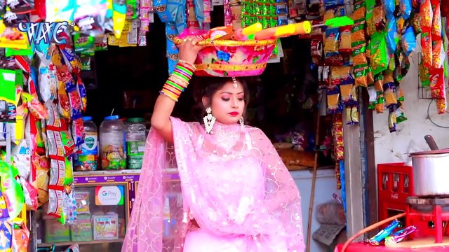 #VIDEO - प्रमोद प्रेमी यादव का यह होली गीत बहुत तेजी से वायरल हो रहा है ¦ हमरा पिचकारी के ठीका लेलs