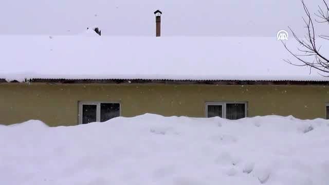 Kar yağışı hayatı olumsuz etkiliyor