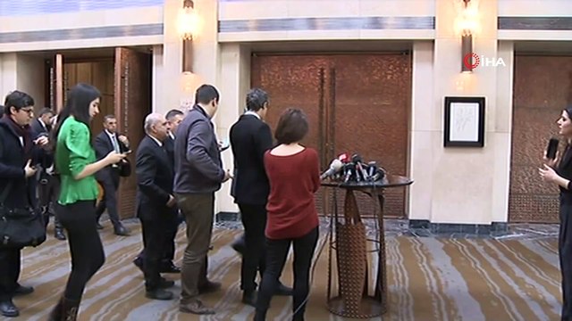 Bakan Çavuşoğlu:''8 şehidimiz var. Rejimin saldırganlığı arsızlığı artıyor. Burada Rusya'ya önemli görevler düşüyor. Bize yönelik saldırıları tolere etmemiz mümkün değil. Karşılığını verdik, bundan sonra da vereceğiz'