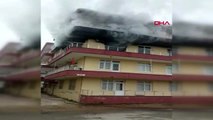 Antalya evde yangın çıktı, uyuyan merve'yi komşuları kurtardı
