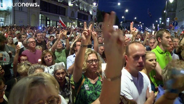 Macron: Francia, Germania e Polonia alla testa dell'Ue dopo la Brexit
