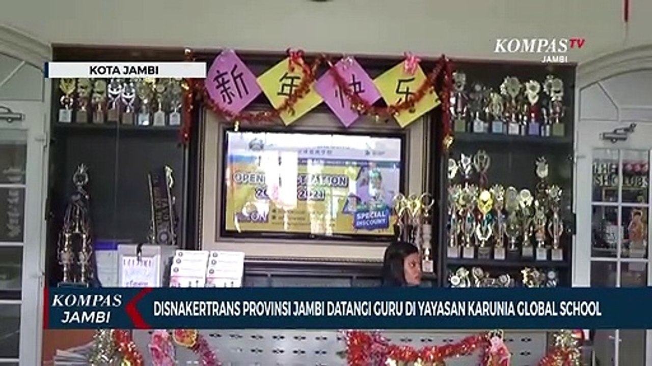 Disnakertrans Provinsi Jambi datangi Guru di Yayasan Karunia Global School