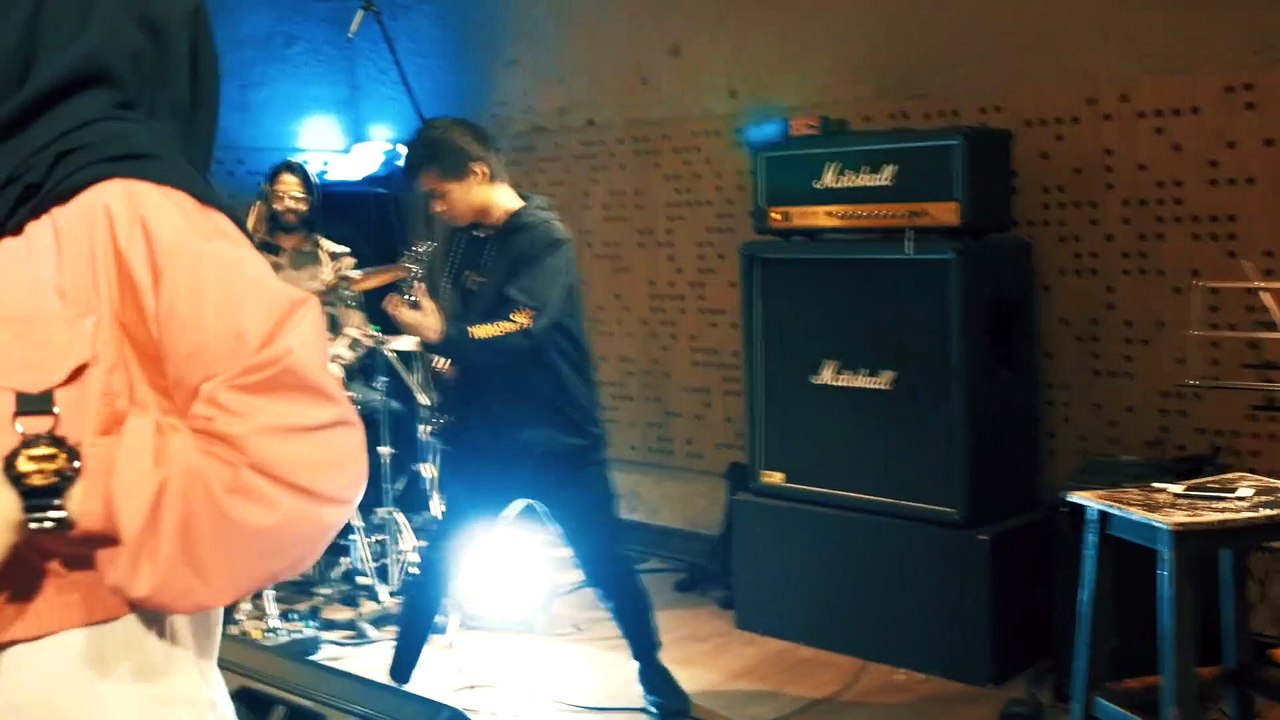 Bintang Di Surga Versi ROCK (Peterpan)