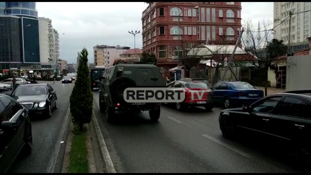 Report TV - Anti-KÇK-ja zbarkon në Shkodër për sekuestrimin e pasurisë së Doçit dhe Bajrit