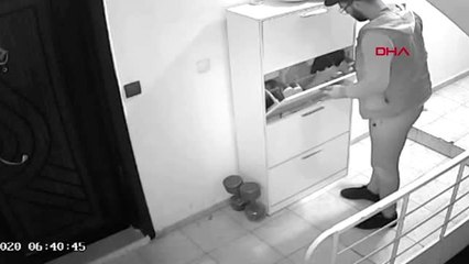 Hatay-kapı önlerindeki ayakkabı ve terlikleri alıp, kaçtı