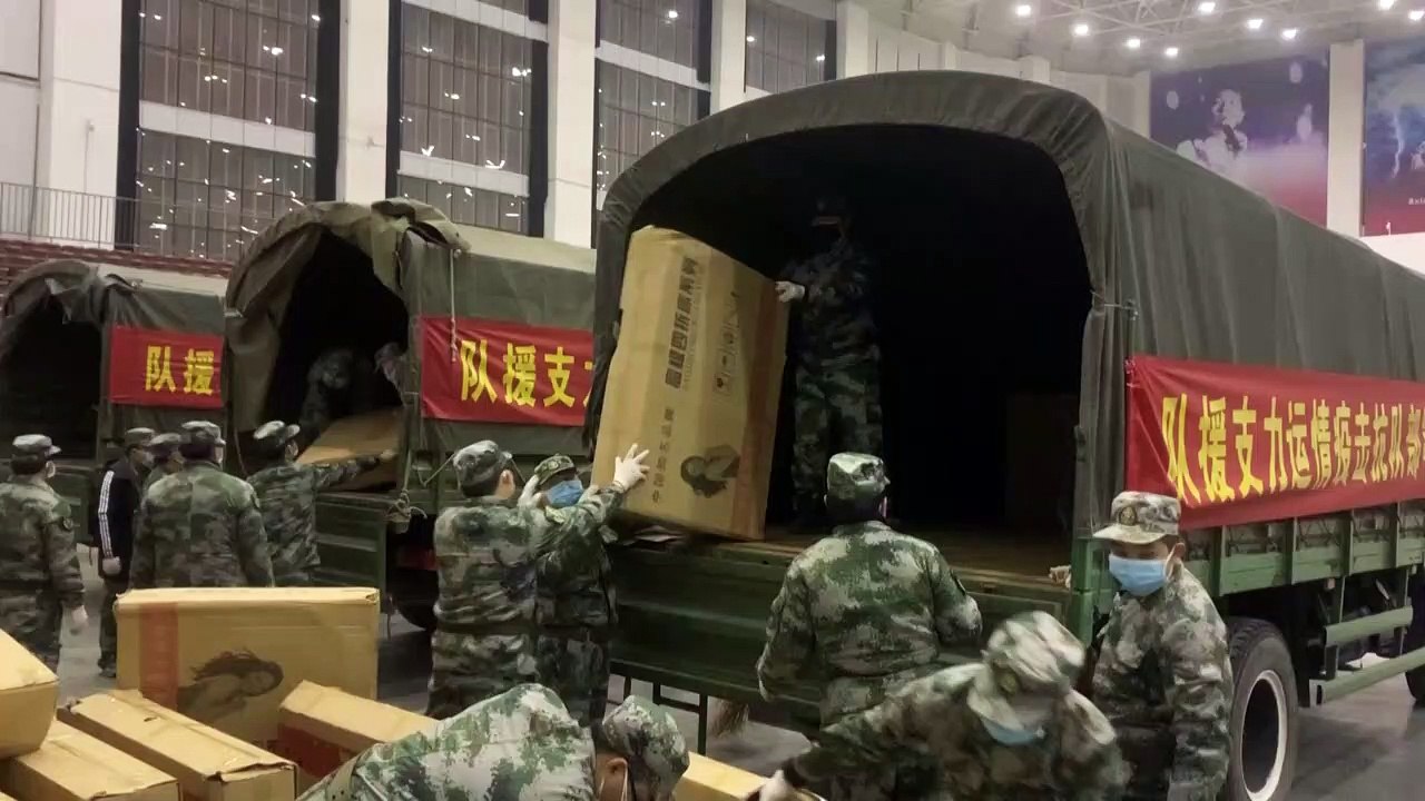 Des centaines de nouveaux lits à Wuhan pour les patients atteints du virus