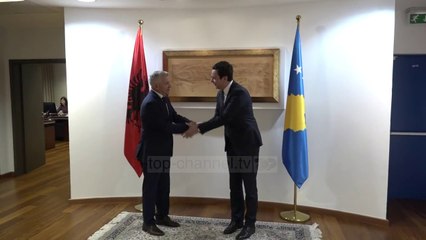 Kosovë/ Kryeministri i ri, dita e parë e qeverisë “Kurti”