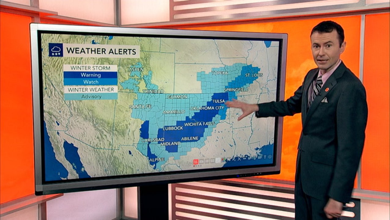 Robust winter storm impacts southern Plains, Midwest