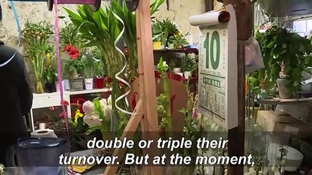 Coronavirus stokes fears and racism in Paris's Chinatown