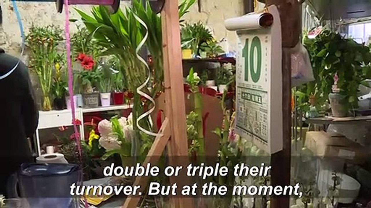 Coronavirus stokes fears and racism in Paris's Chinatown