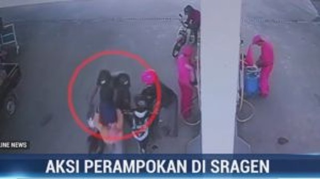 Aksi Perampokan di SPBU Terekam CCTV