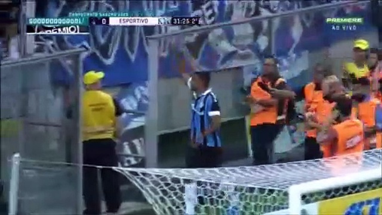 GOL DO GREMIO DIEGO SOUZA 4X0.