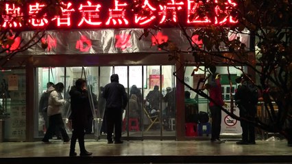 Suben los muertos por coronavirus, el confinamiento se acerca a Shangái