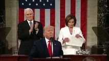 Pelosi, bu sefer de Trump'ın konuşmasını yırttı