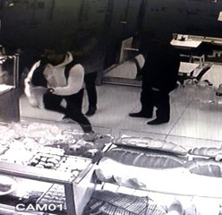 Fırında bayat ekmek kavgası kanlı bitti