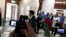 Reporters ask after Rosmah's well-being