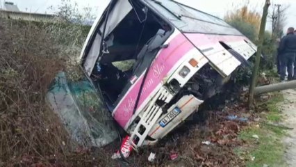 Aksidentohet autobuzi i linjës Skrapar-Tiranë