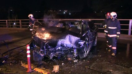 Ankara’da hurdaya dönen otomobilden yaralı kurtuldu