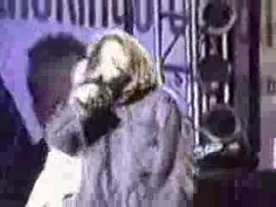 Rage Against the Machine - Guerrilla Radio @ Letterman RARE!