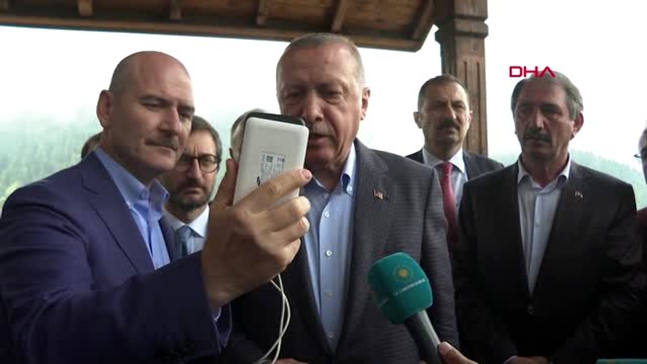 TRABZON Cumhurbaşkanı Erdogan Diyarbakır daki anne Hacire Akar ile görüştü