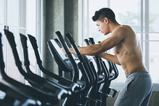 Die besten Sportgeräte zum Abnehmen