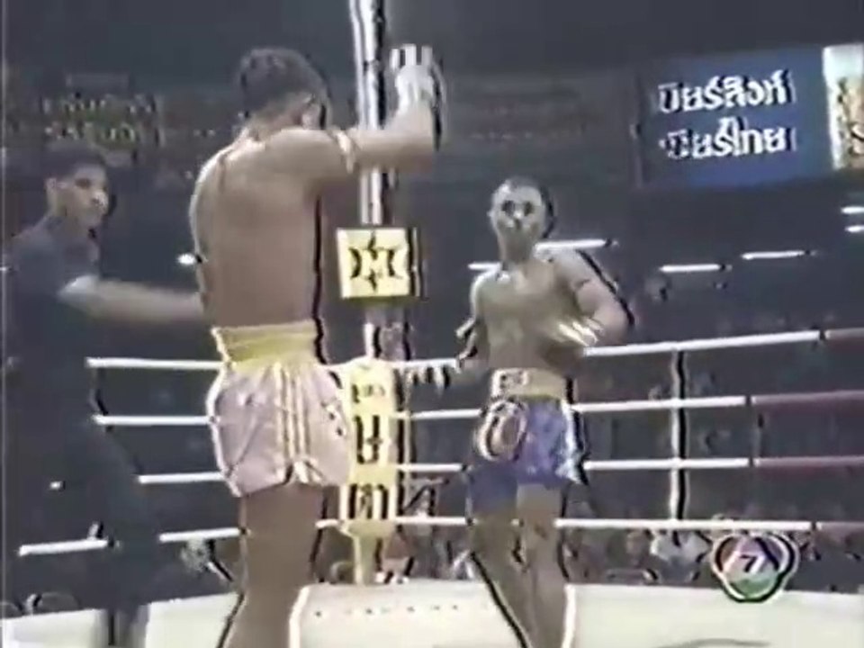 เสือหวล อ.อุกฤษณ์ VS สมเดช (แรมบ้า) ศิษย์ อ. Searhuan VS Somdej
