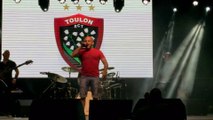 Christophe Charaud lance son premier Pilou Pilou sur la scène de La Tournée Var-matin à Toulon