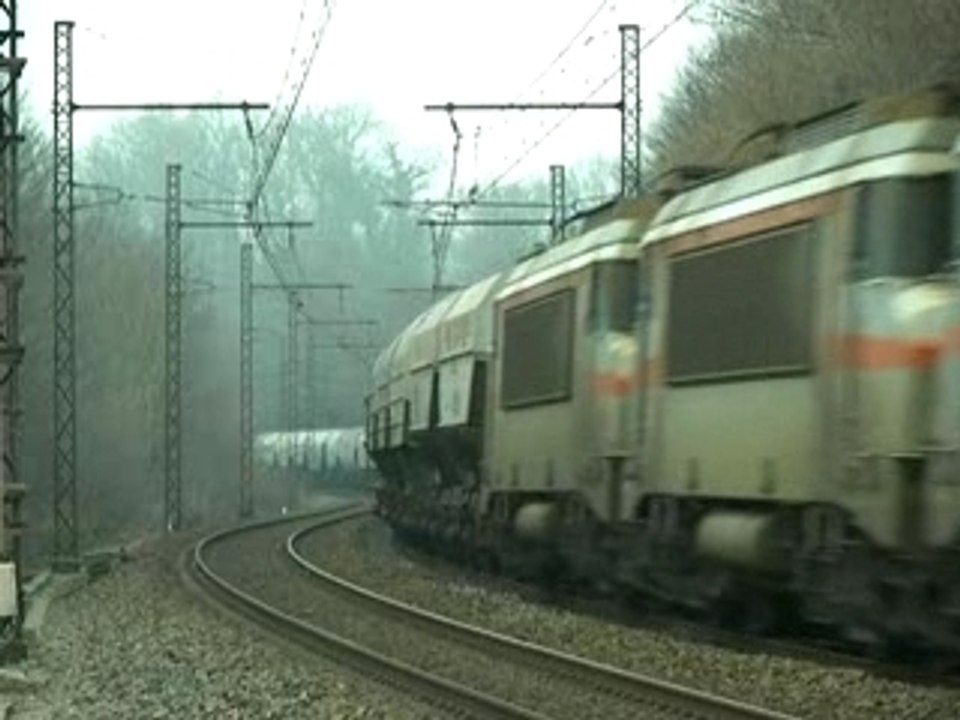 BB7200 et céréaliers au pk 432