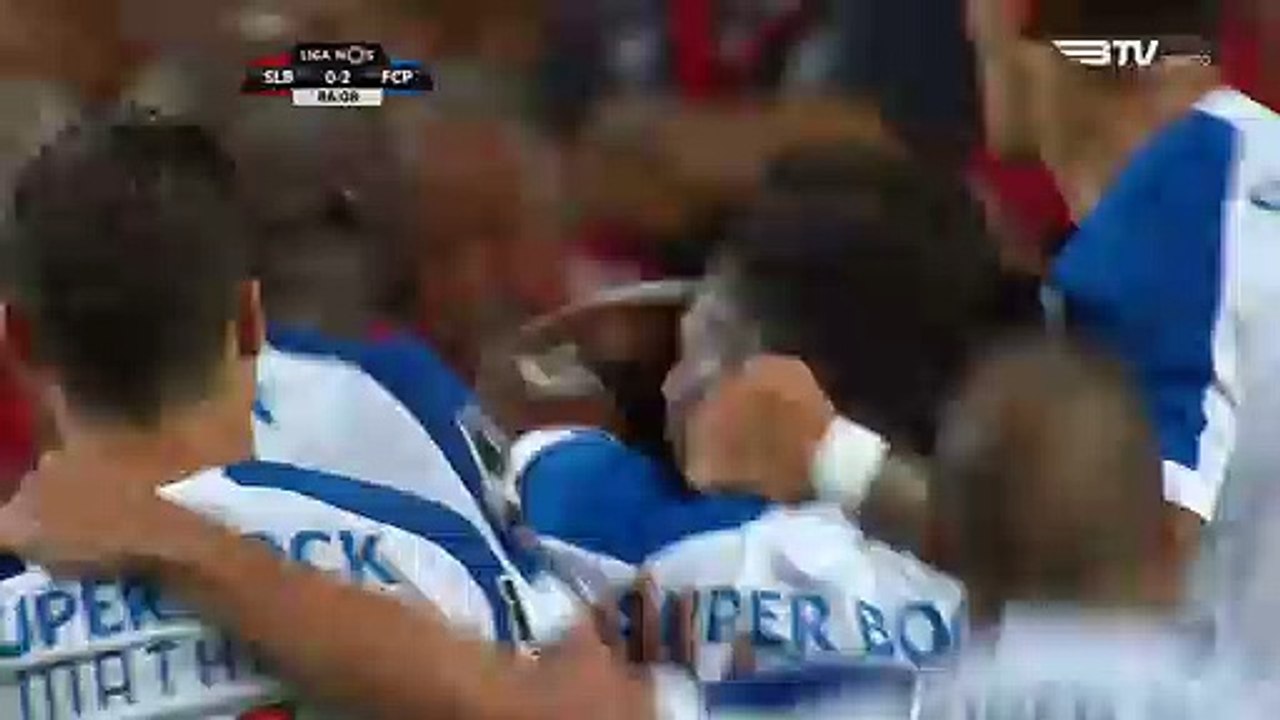 claque no classico pela btv