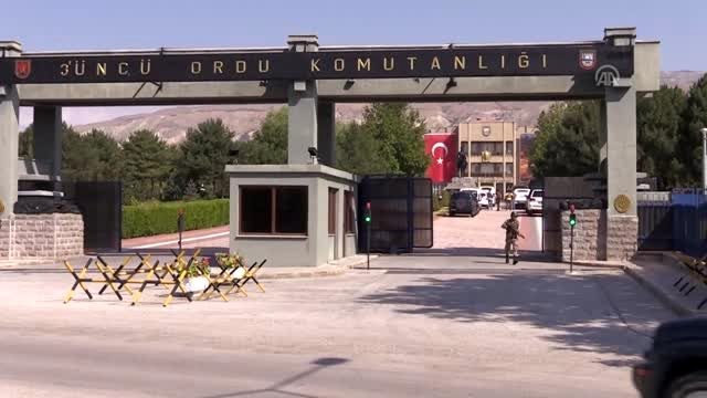 Akar ve TSK'nin komuta kademesi Erzincan'da - Detay