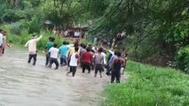 रायबरेली: बच्चा चोरी के शक में ग्रामीणों ने दो युवकों को लाठी-डंडों से पीटा