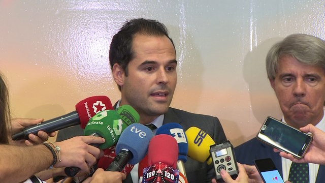 Aguado cree que las cuotas de género hacen flaco favor a la mujer