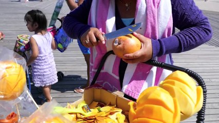New York City Street Food - Mango Flower with Chili