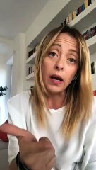 Meloni: "Noi vogliamo aprire il palazzo come una scatola di tonno" (26.08.19)
