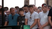 Ümraniye'de katliam yapan genç ile annesi ve kardeşinin cenazesi toprağa verildi