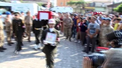 Osmaniye şehit sözleşmeli er yılmaz'ı binlerce hemşehrisi uğurladı-aktuel