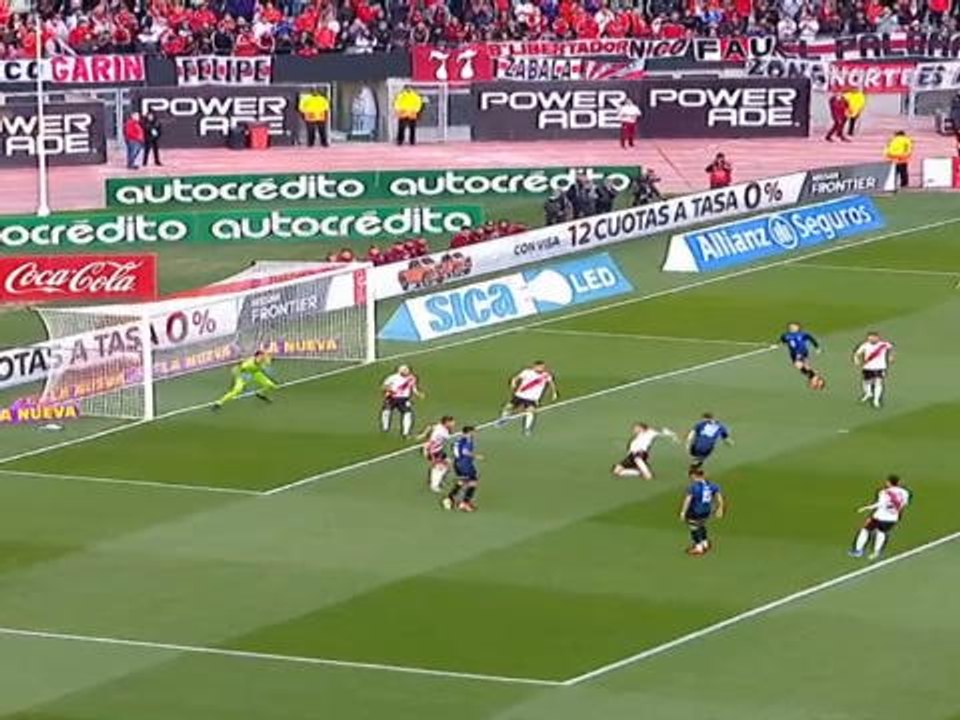 كرة قدم: الدوري الأرجنتيني: ريفر بليت 0-1 تاليريس