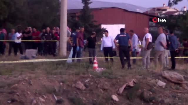 Düğüne gidiyorum diyerek evden ayrılan gencin cansız bedeni yol kenarında bulundu